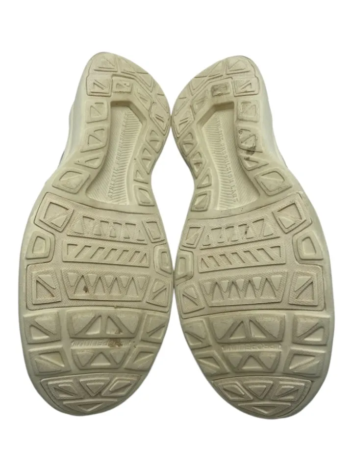 APL Shoe Size 8.5 Light Gray Synthetic Sneakers