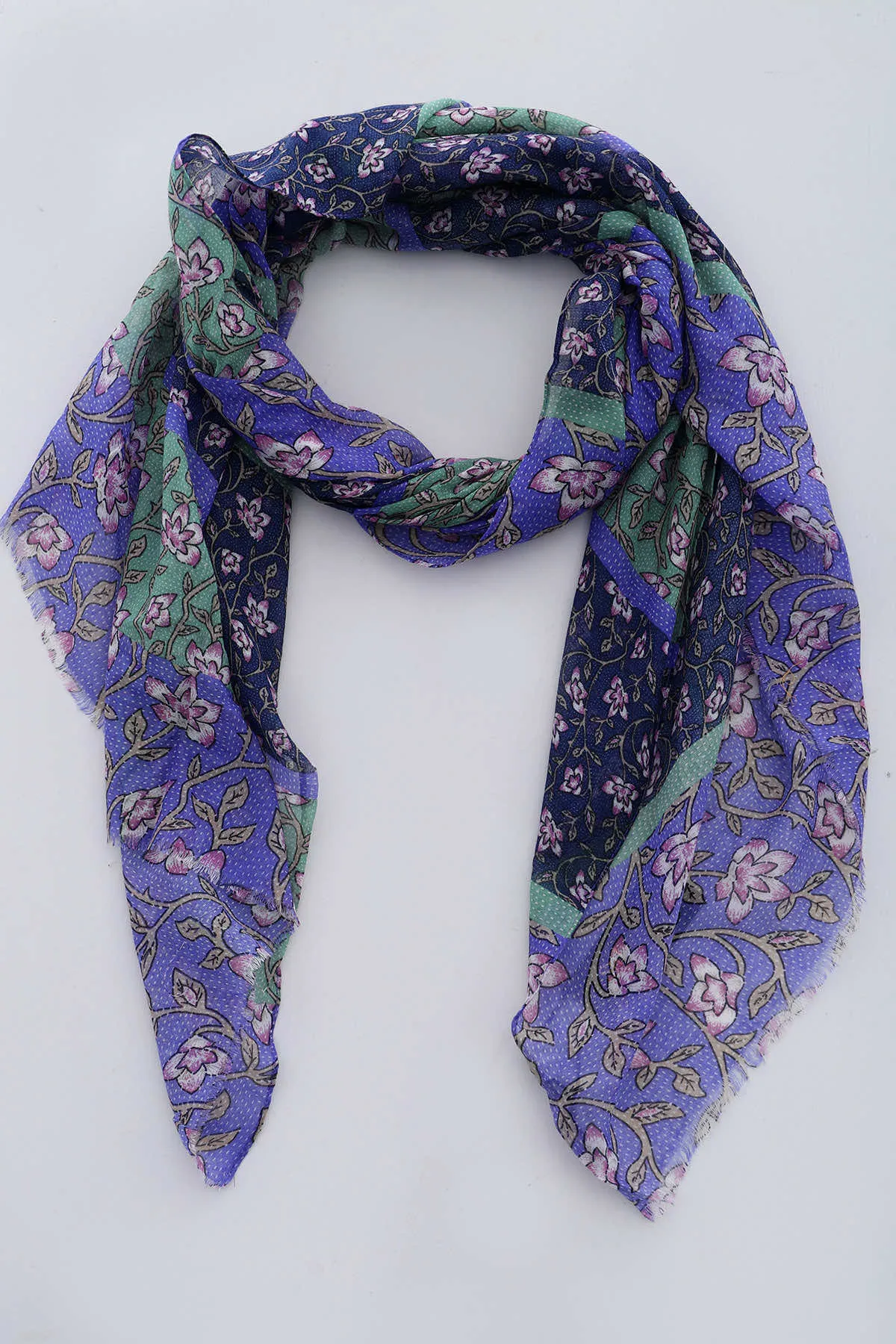 Meera Scarf Blue