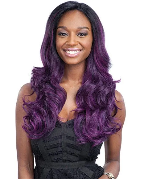 Model Model  Premium Seven Star Syn Rosalie Wig